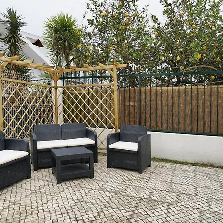 Aroeira Beach Villa *