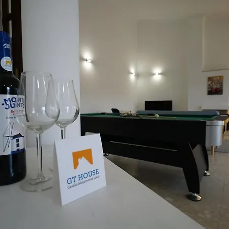 Aroeira Beach Villa
